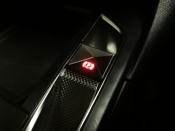 Used DS Automobiles DS 3 Crossback 2021 for sale - 76222257: Photo 27