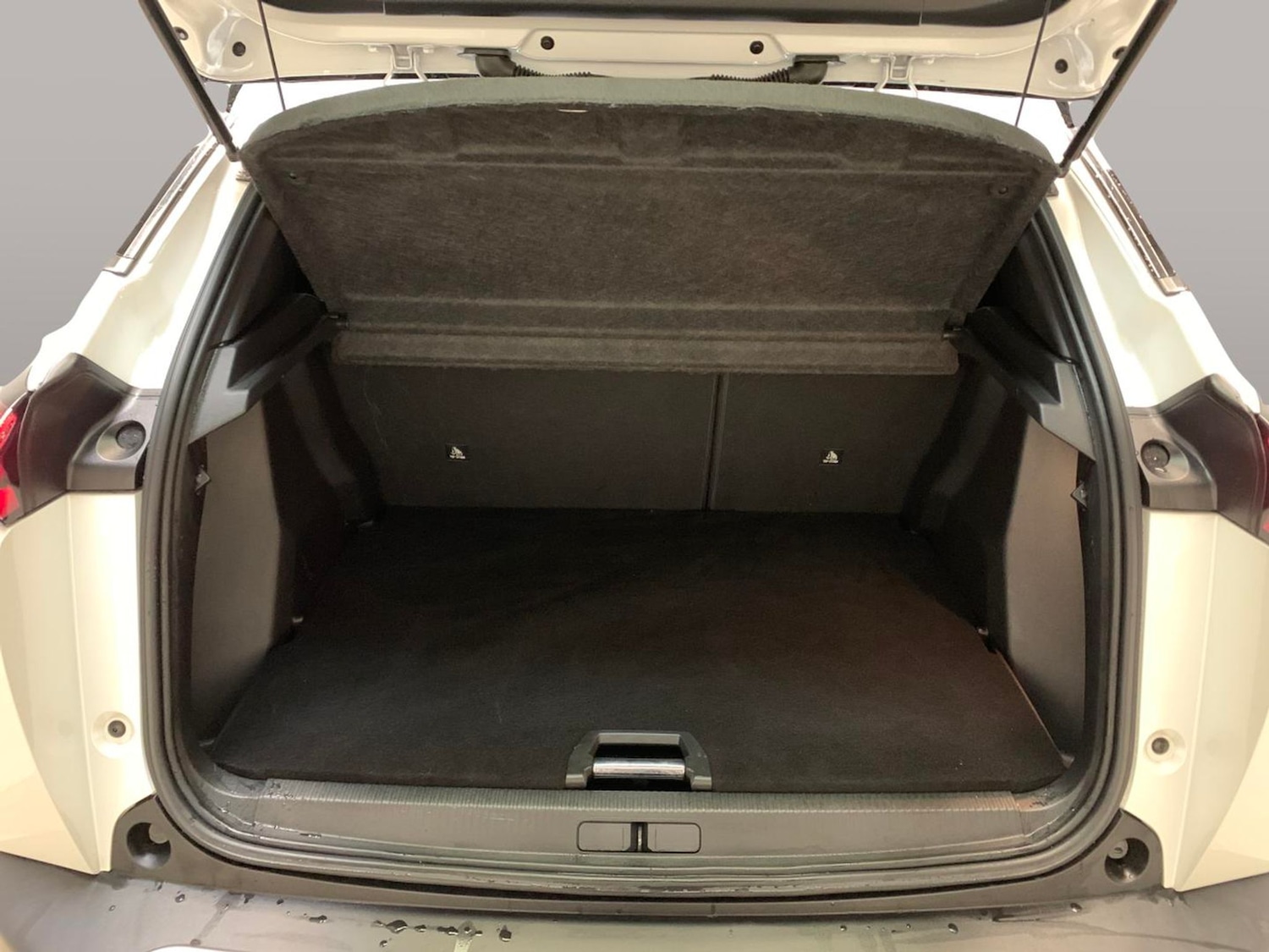 Used Peugeot 2008 2022 for sale - 77274314: Photo 33