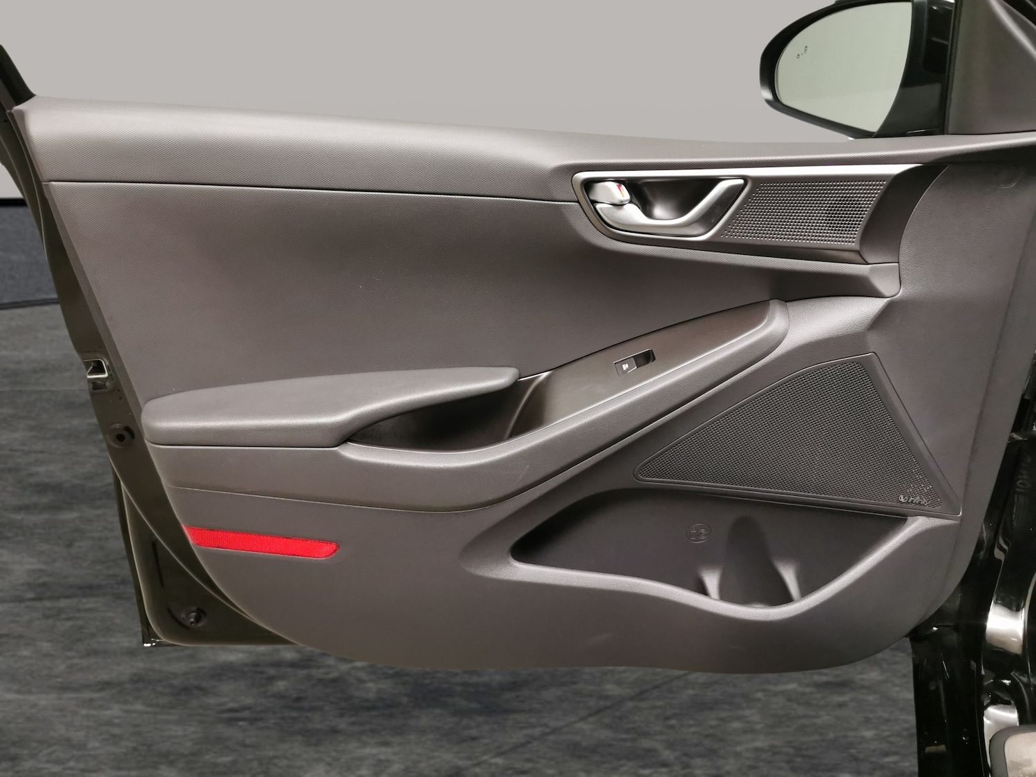 Used Hyundai IONIQ for sale - 78110014: Photo 32