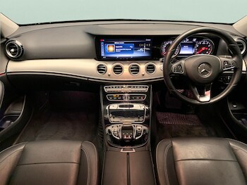 Used Mercedes-Benz E Class 2018 for sale - 77274274: Photo