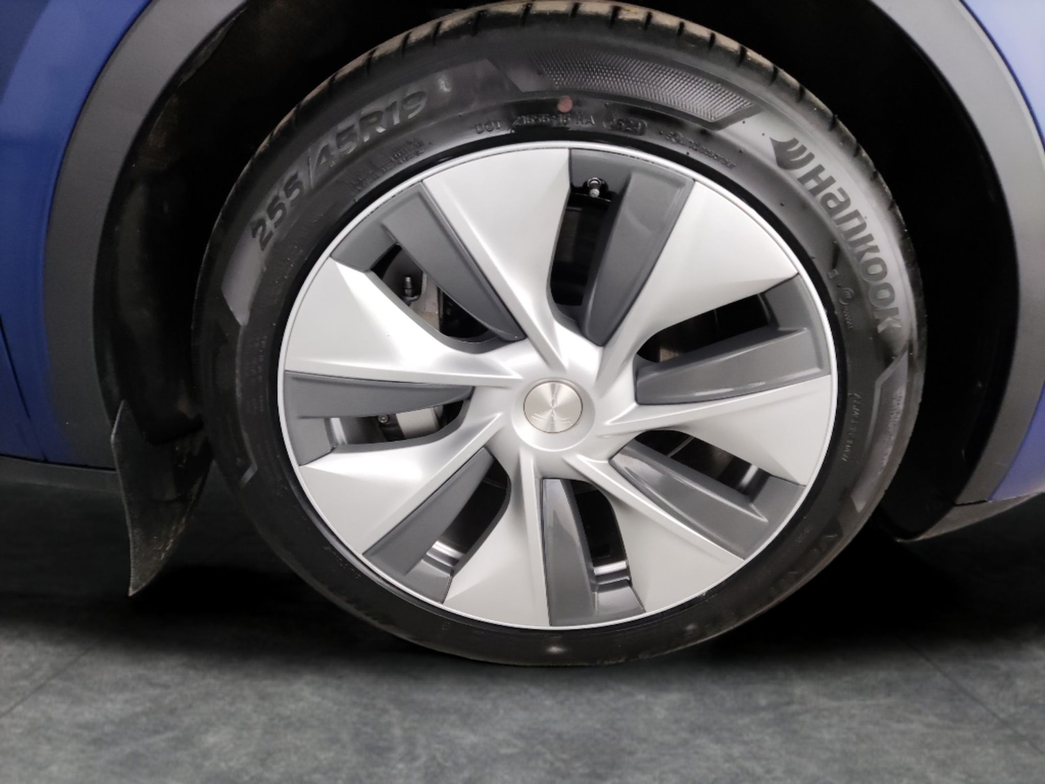 Used Tesla Model Y 2023 for sale - 77889028: Photo 28