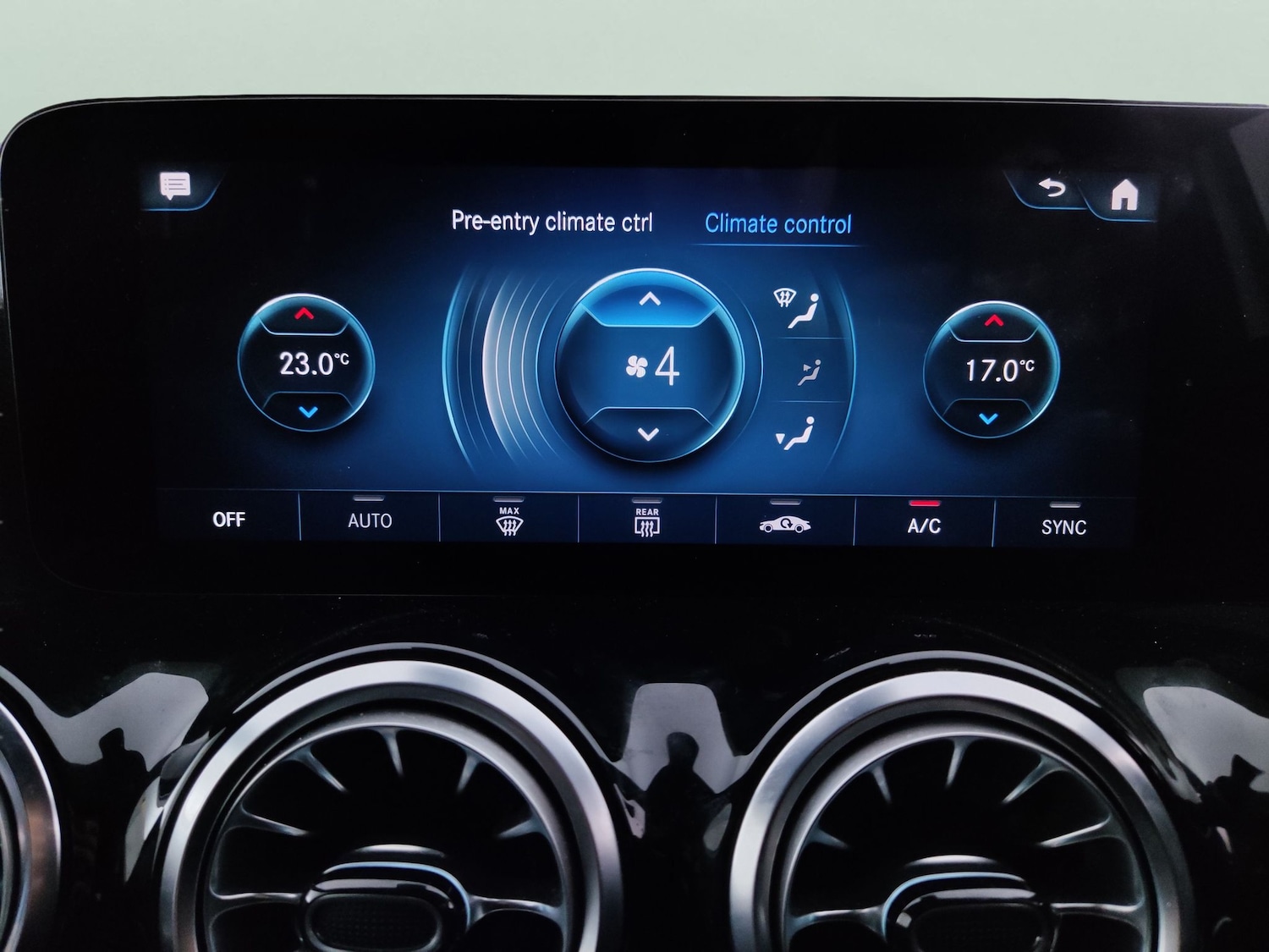 Used Mercedes-Benz EQA 2022 for sale - 78079304: Photo 20