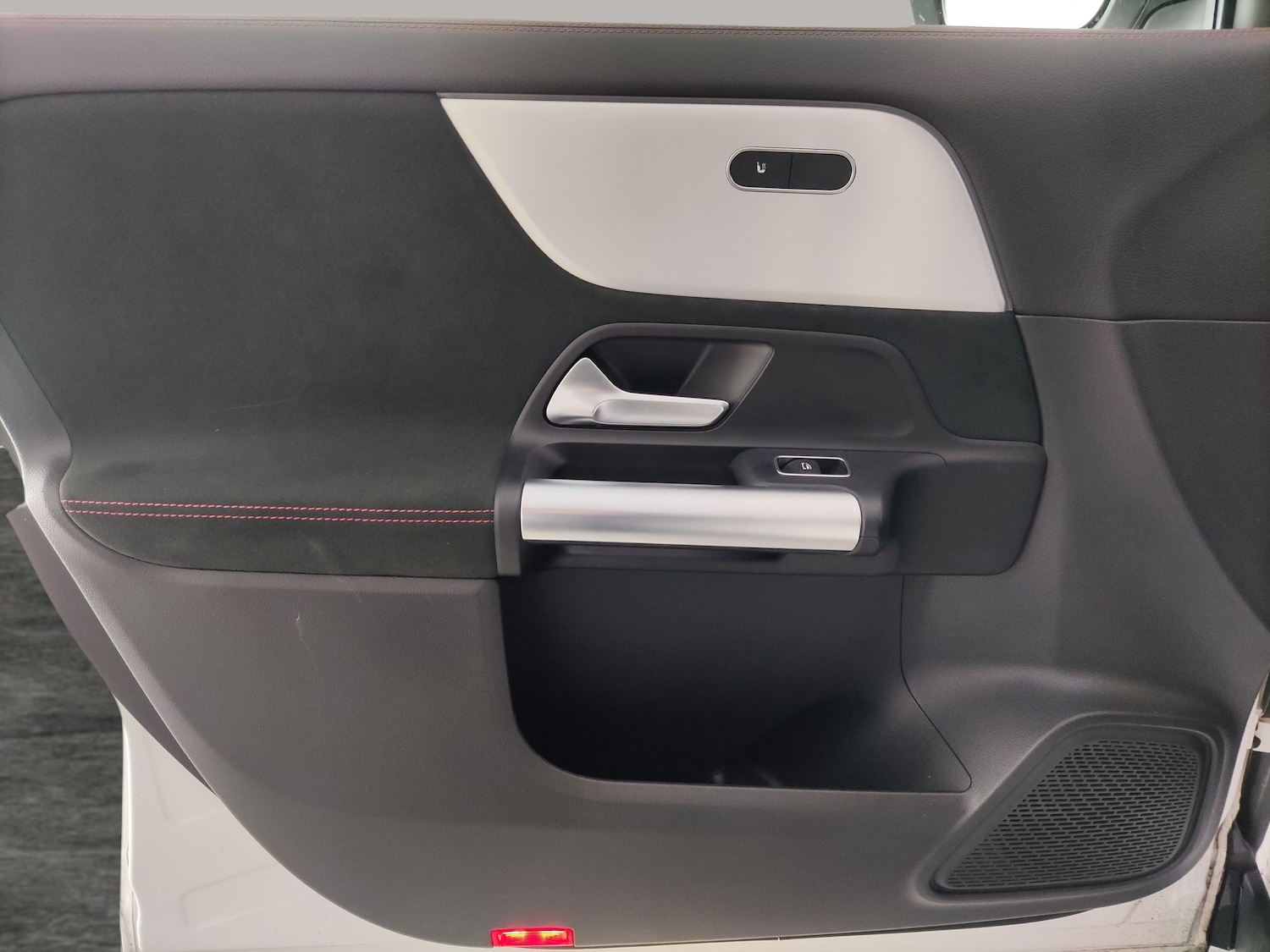 Used Mercedes-Benz EQA 2022 for sale - 78079304: Photo 31