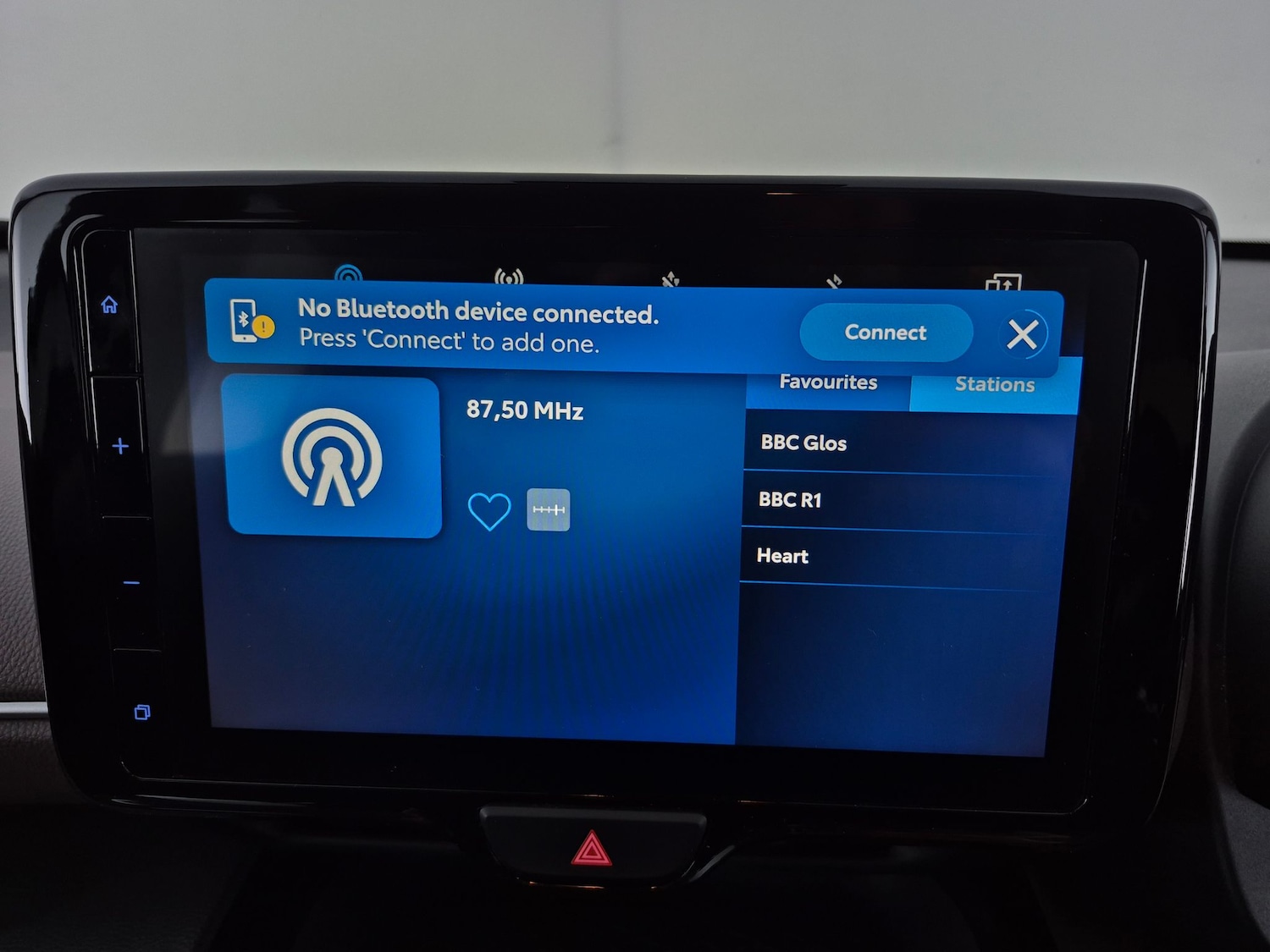 Used Toyota Yaris Cross 2023 for sale - 77819398: Photo 17