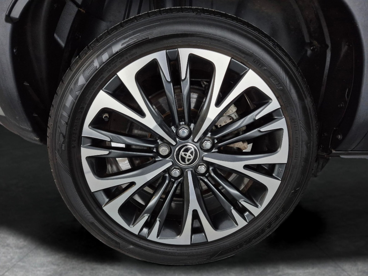 Used Toyota Yaris Cross 2023 for sale - 77819398: Photo 26