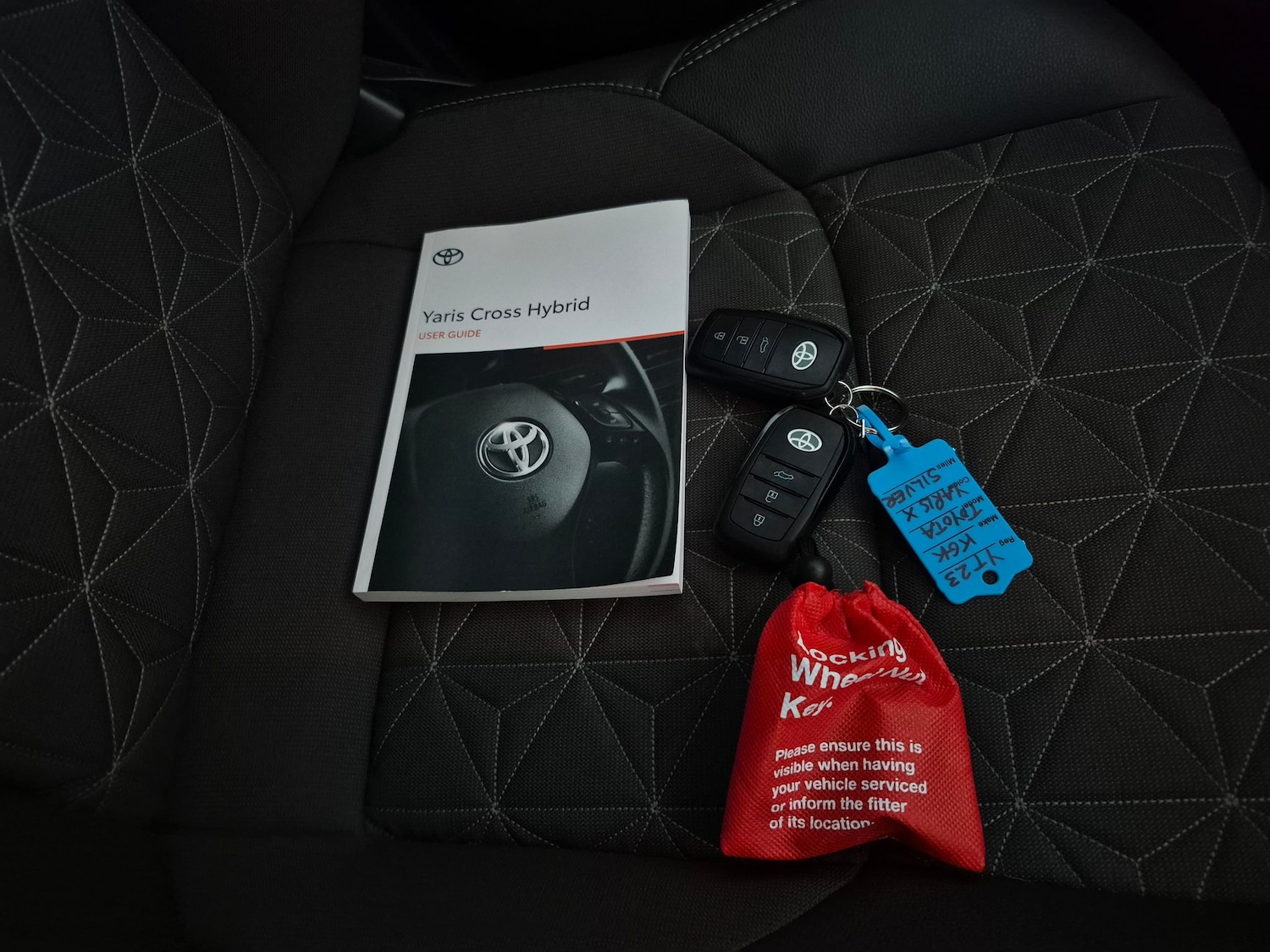 Used Toyota Yaris Cross 2023 for sale - 77819398: Photo 33