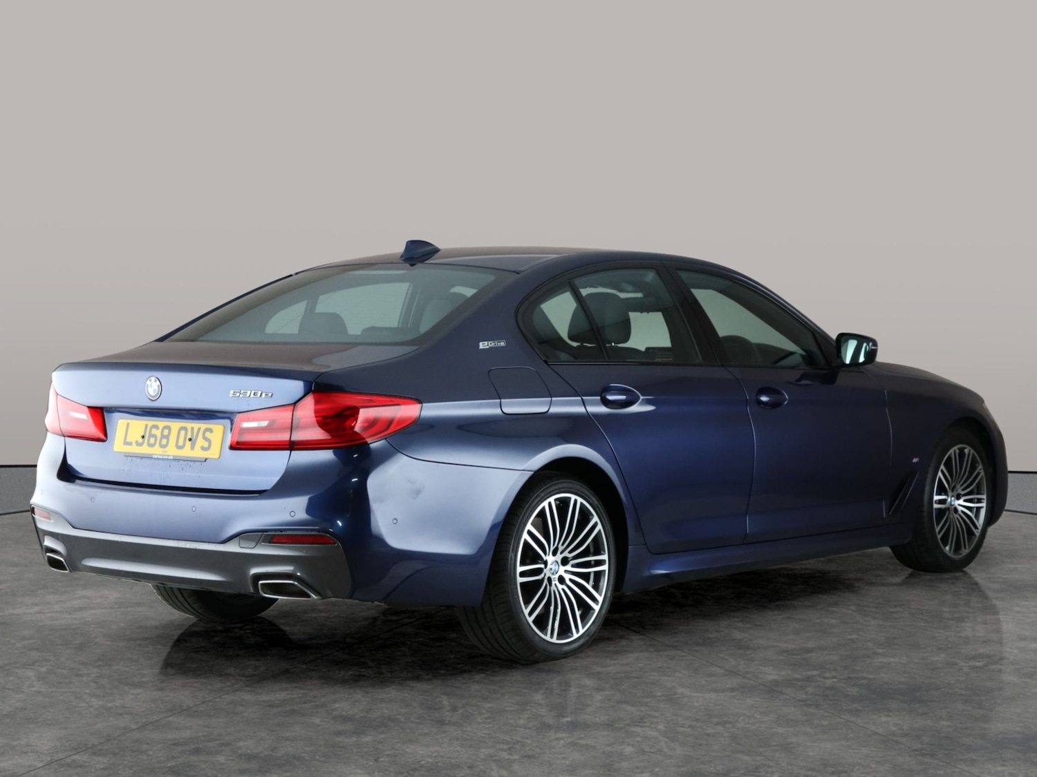 Used BMW 5 Series 2018 for sale - 77256039: Photo 11