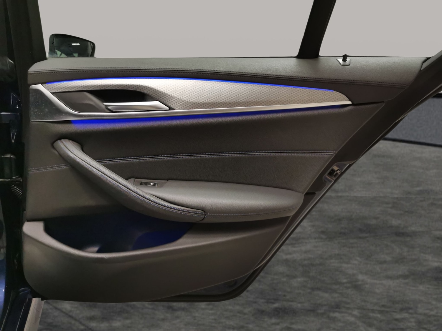 Used BMW 5 Series 2018 for sale - 77256039: Photo 36