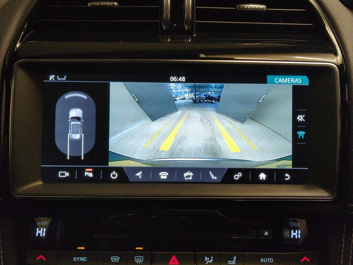 Used Jaguar F-Pace 2020 for sale - 78149387: Photo 6