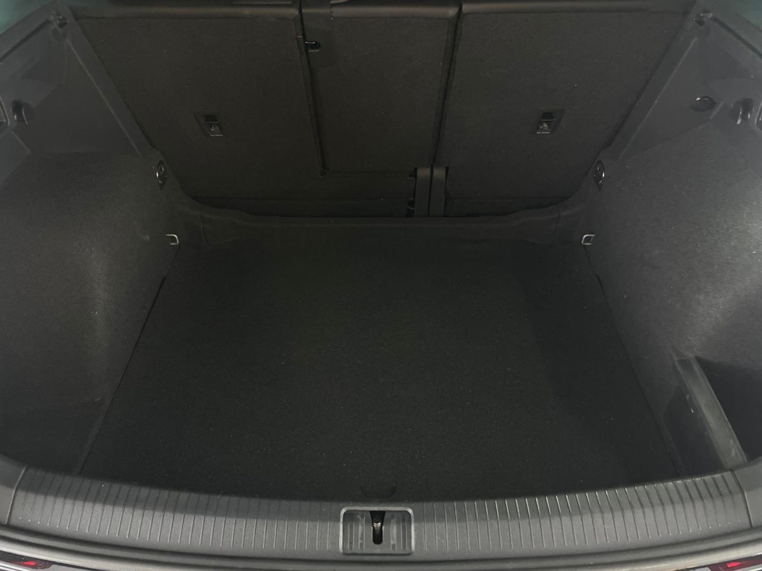 Used Volkswagen Tiguan 2023 for sale - 77776029: Photo 35