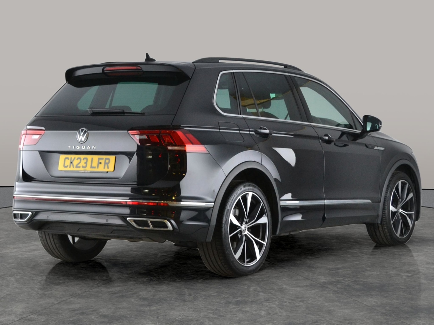 Used Volkswagen Tiguan 2023 for sale - 77776029: Photo 9