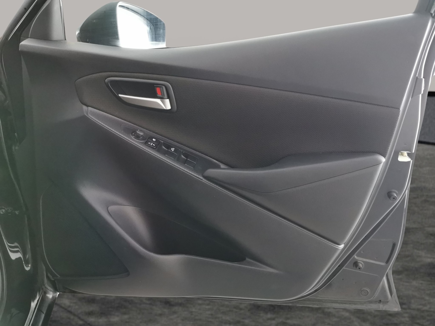 Used Mazda Mazda2 2022 for sale - 77113899: Photo 26