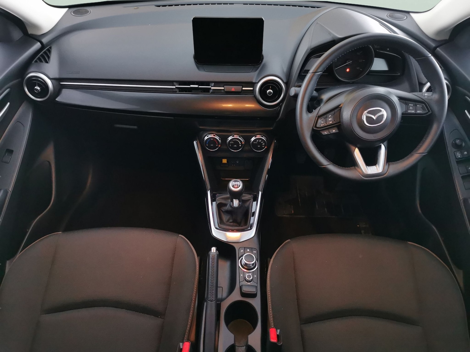 Used Mazda Mazda2 2022 for sale - 77113899: Photo 7