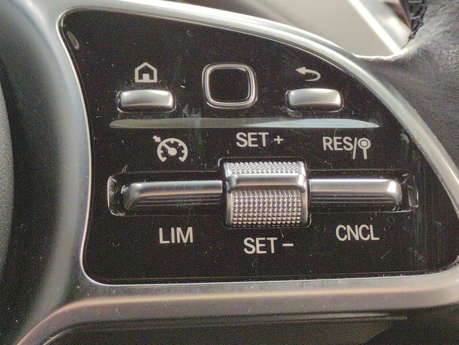 Used Mercedes-Benz EQC 2022 for sale - 77846186: Photo 21