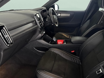 Used Volvo XC40 2022 for sale - 78707032: Photo