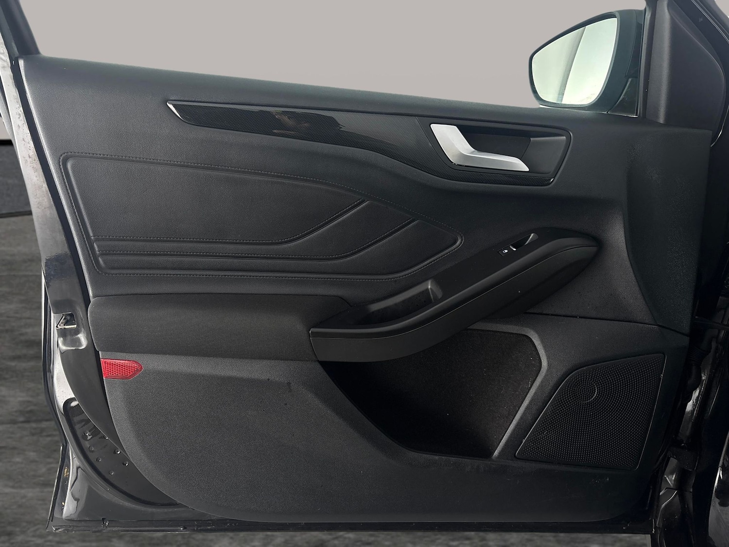 Used Ford Focus for sale - 77023828: Photo 27