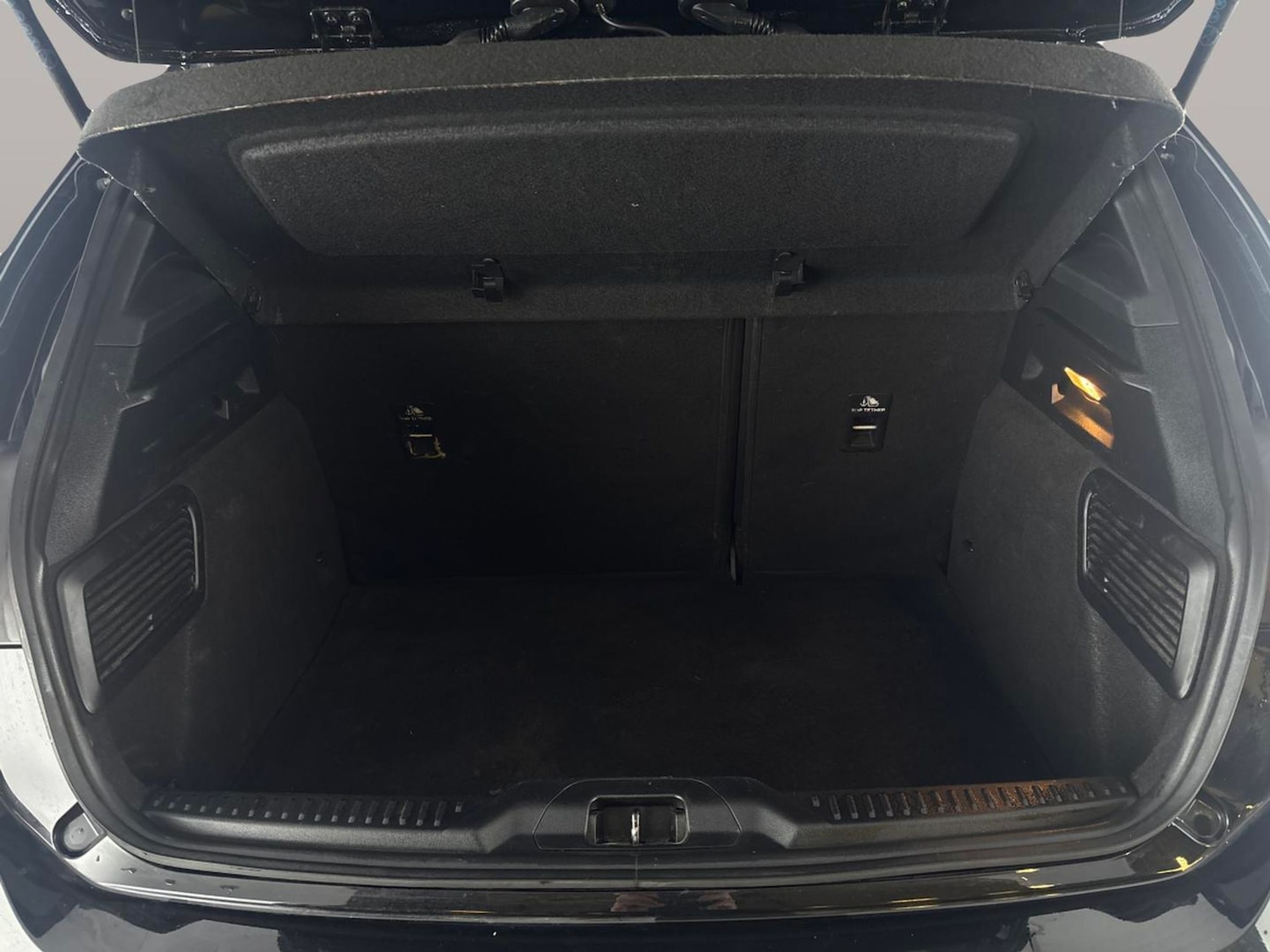 Used Ford Focus for sale - 77023828: Photo 31