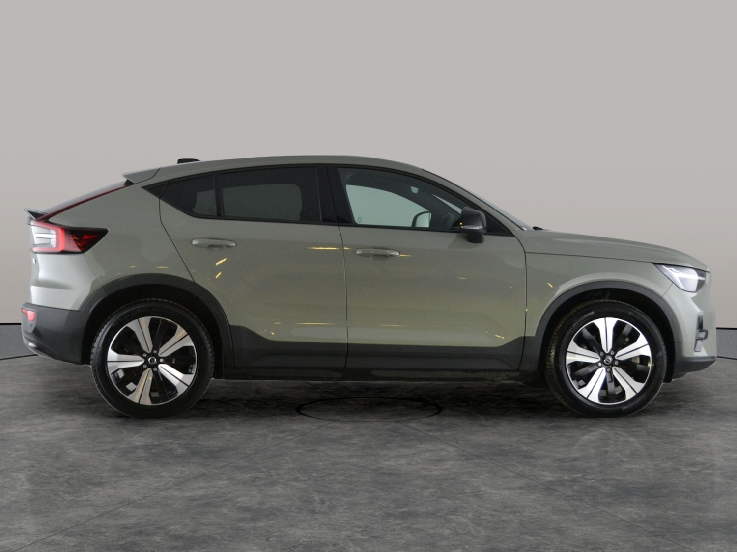 Used Volvo C40 2022 for sale - 77443147: Photo 11