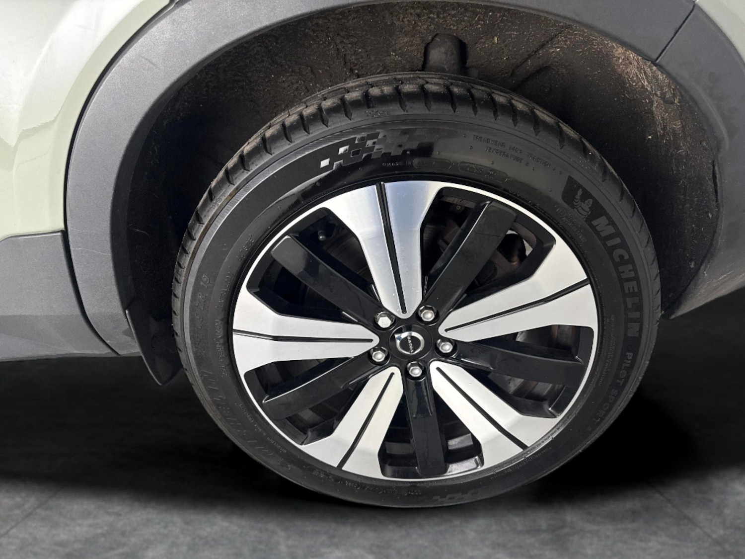 Used Volvo C40 2022 for sale - 77443147: Photo 14