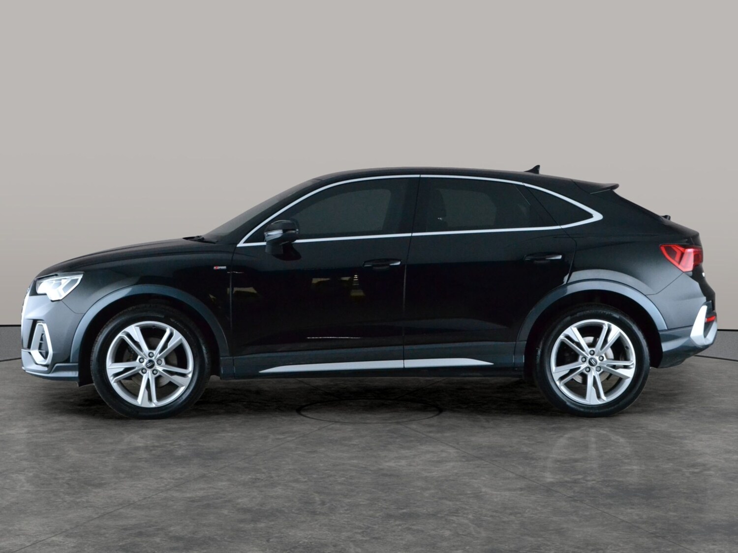 Used Audi Q3 2022 for sale - 78107886: Photo 14