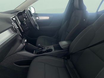 Used Volvo XC40 2022 for sale - 78144353: Photo