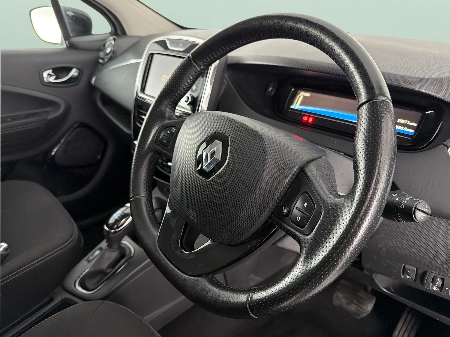 Used Renault Zoe 2019 for sale - 77069637: Photo 14