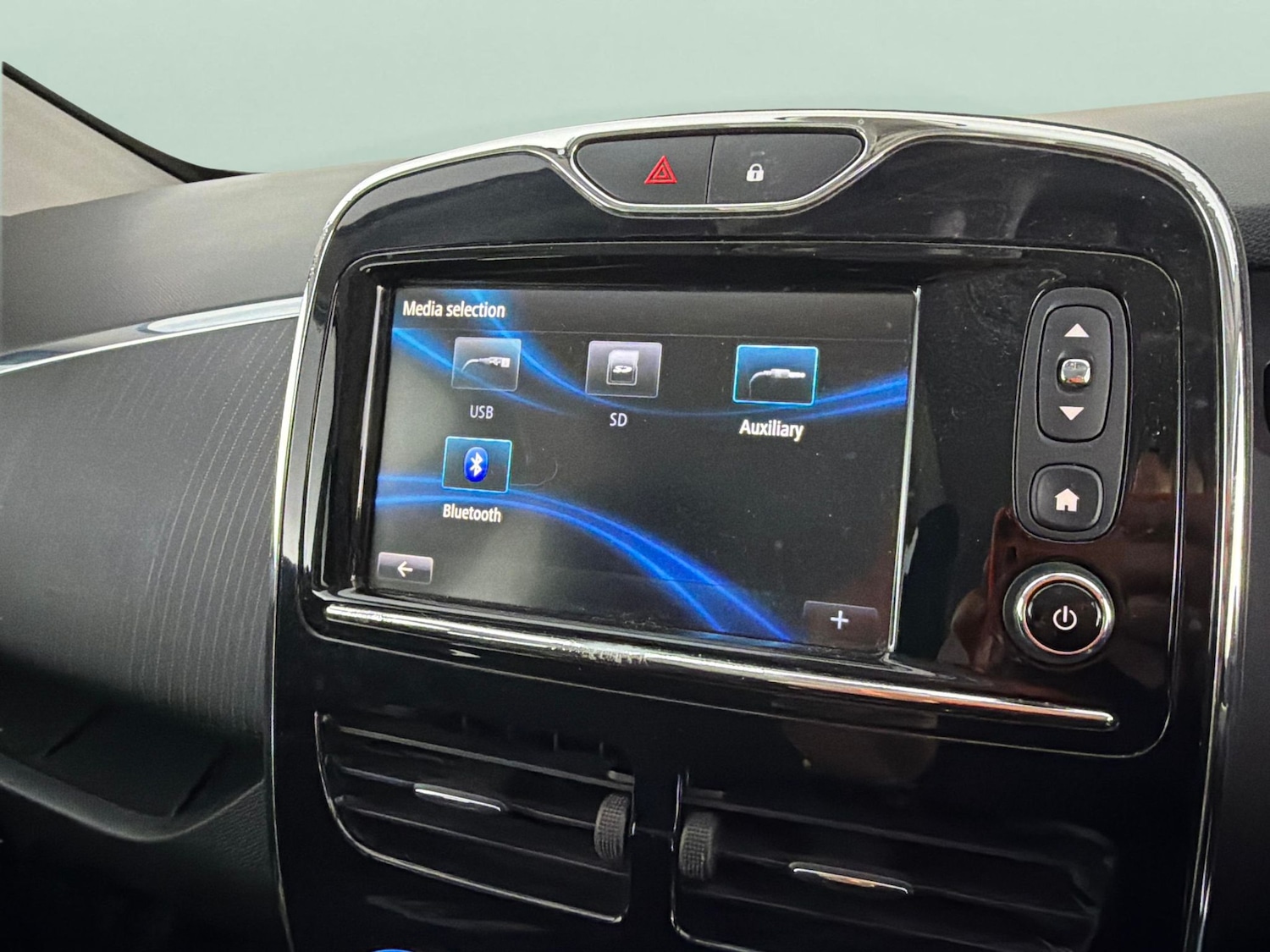 Used Renault Zoe 2019 for sale - 77069637: Photo 15