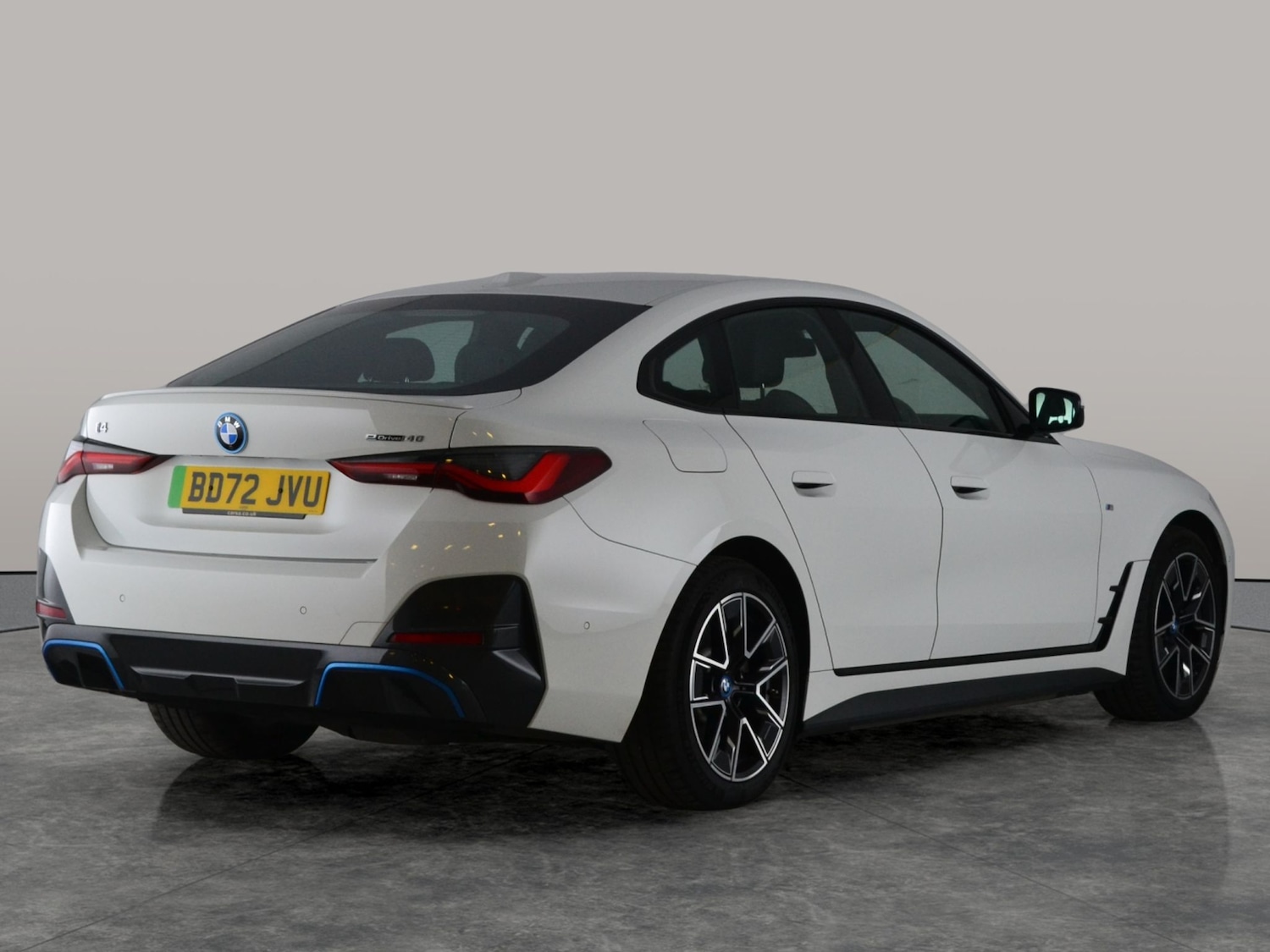 Used BMW i4 2022 for sale - 78054002: Photo 12