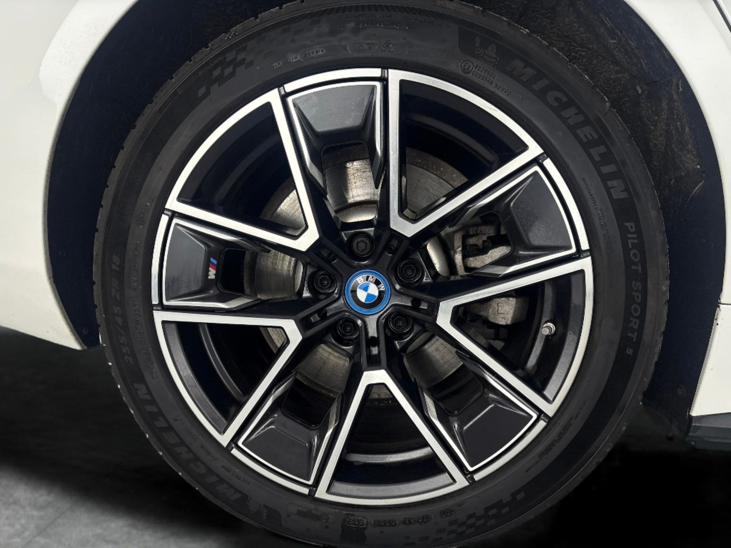 Used BMW i4 2022 for sale - 78054002: Photo 31