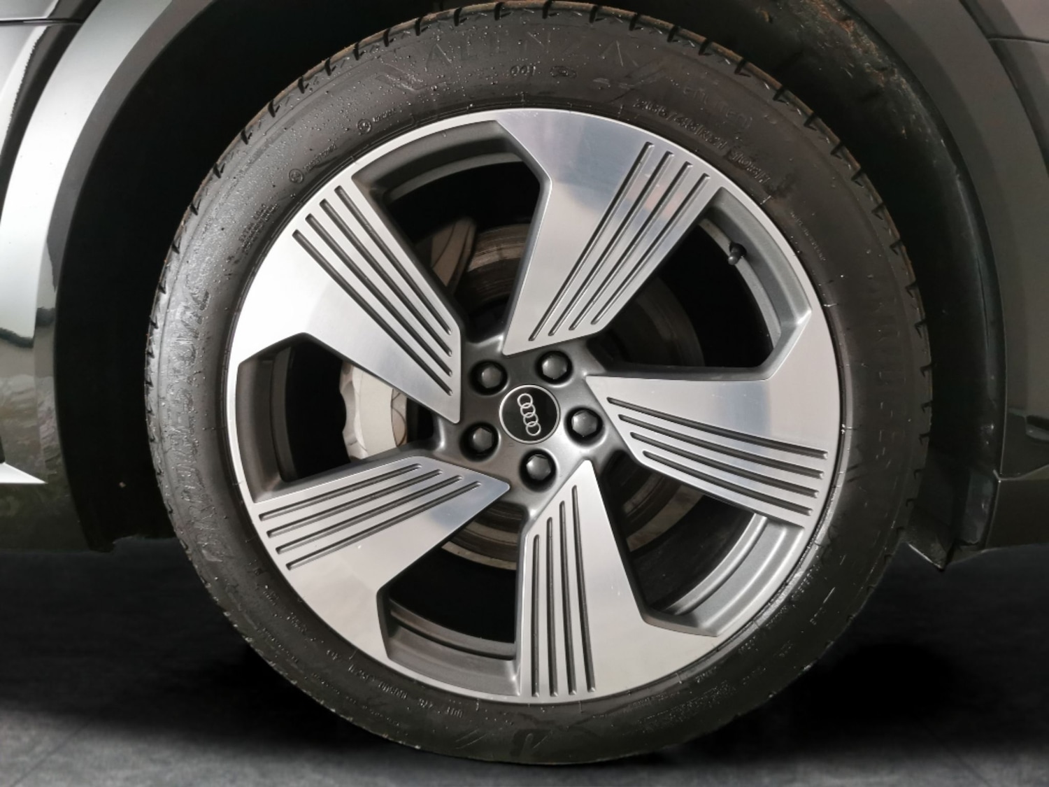 Used Audi e-tron 2022 for sale - 77562824: Photo 27