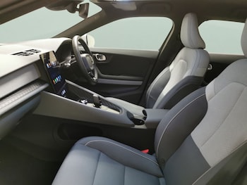 Used Polestar Polestar 2 2023 for sale - 79299993: Photo