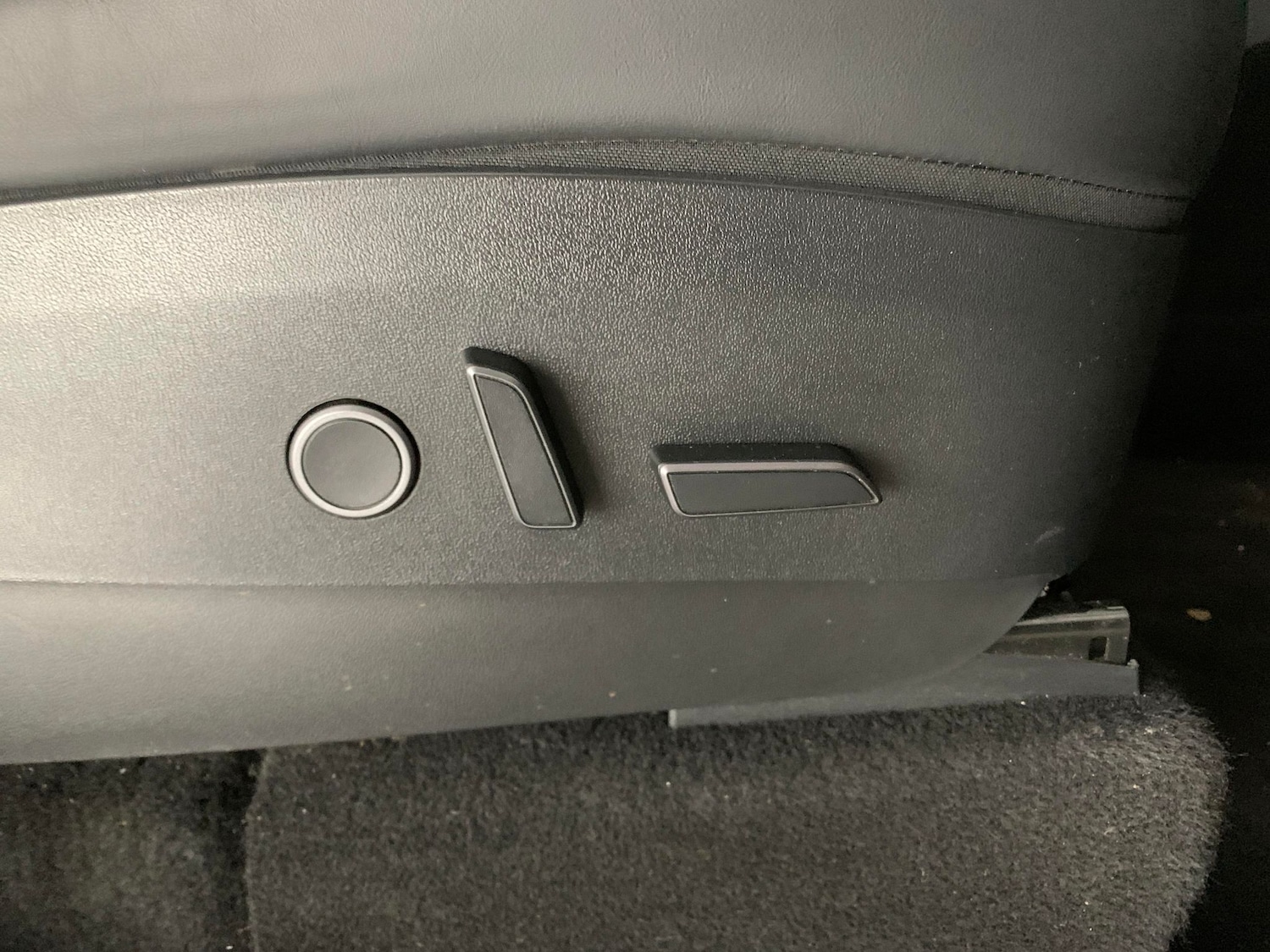 Used Tesla Model Y 2022 for sale - 77063669: Photo 27