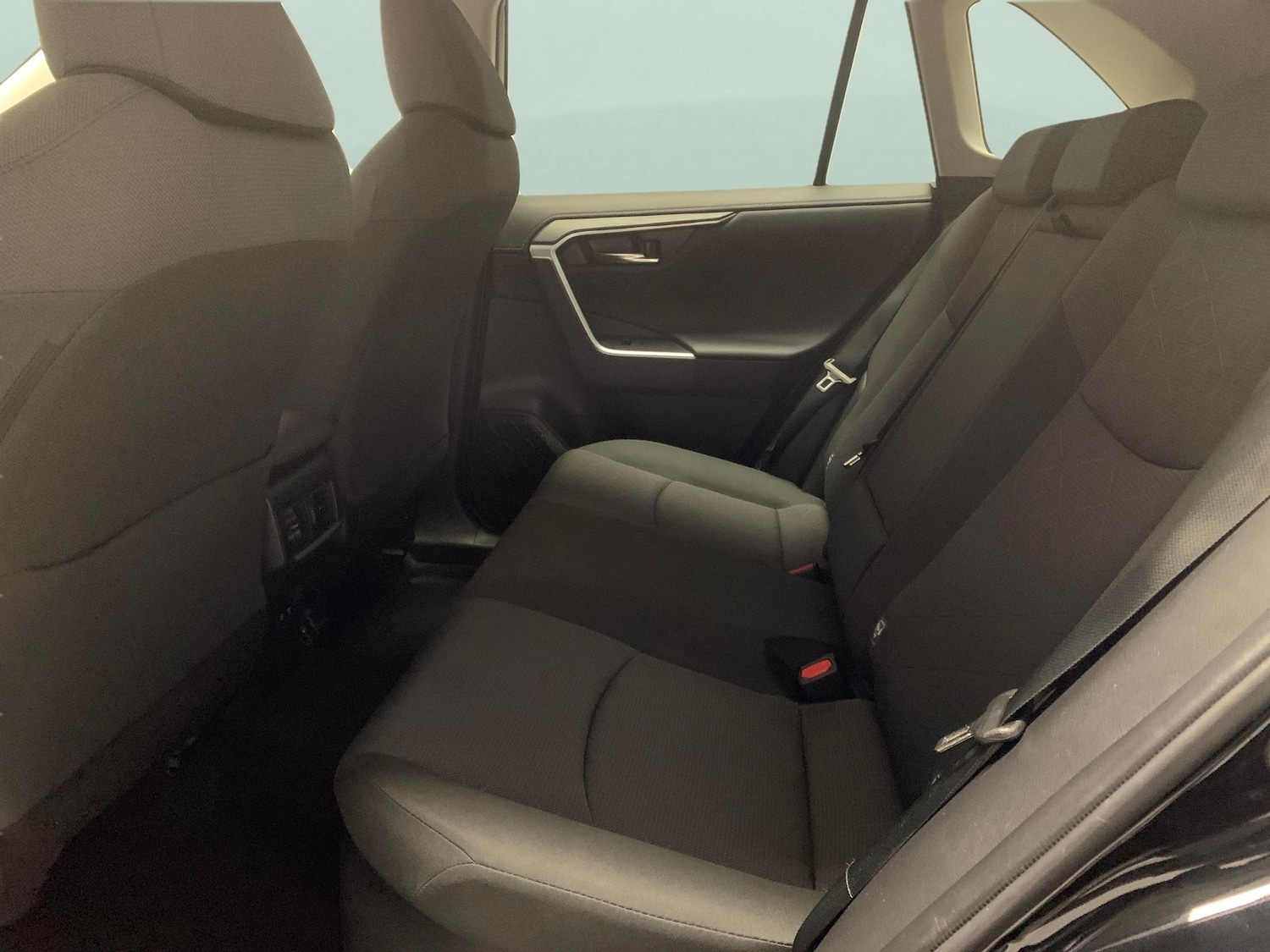 Used Toyota RAV4 2021 for sale - 77043705: Photo 26