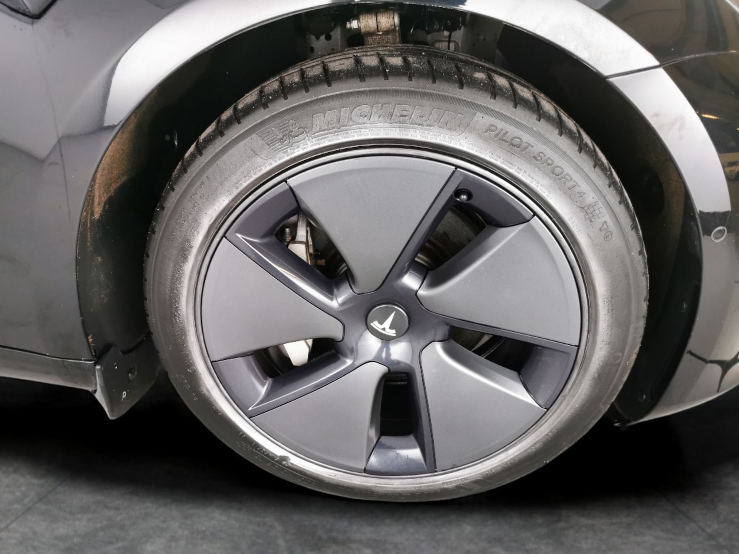 Used Tesla Model 3 2021 for sale - 77019333: Photo 26