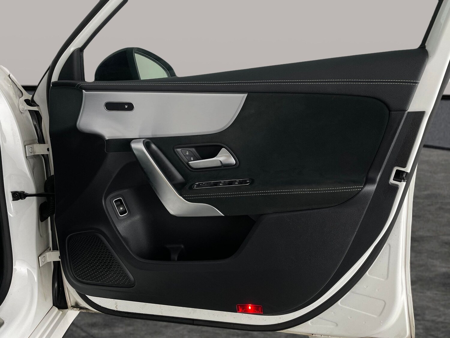 Used Mercedes-Benz A-Class 2022 for sale - 77972231: Photo 34