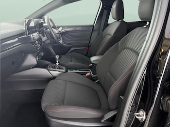 Used Ford Focus 2021 for sale - 78616336: Photo