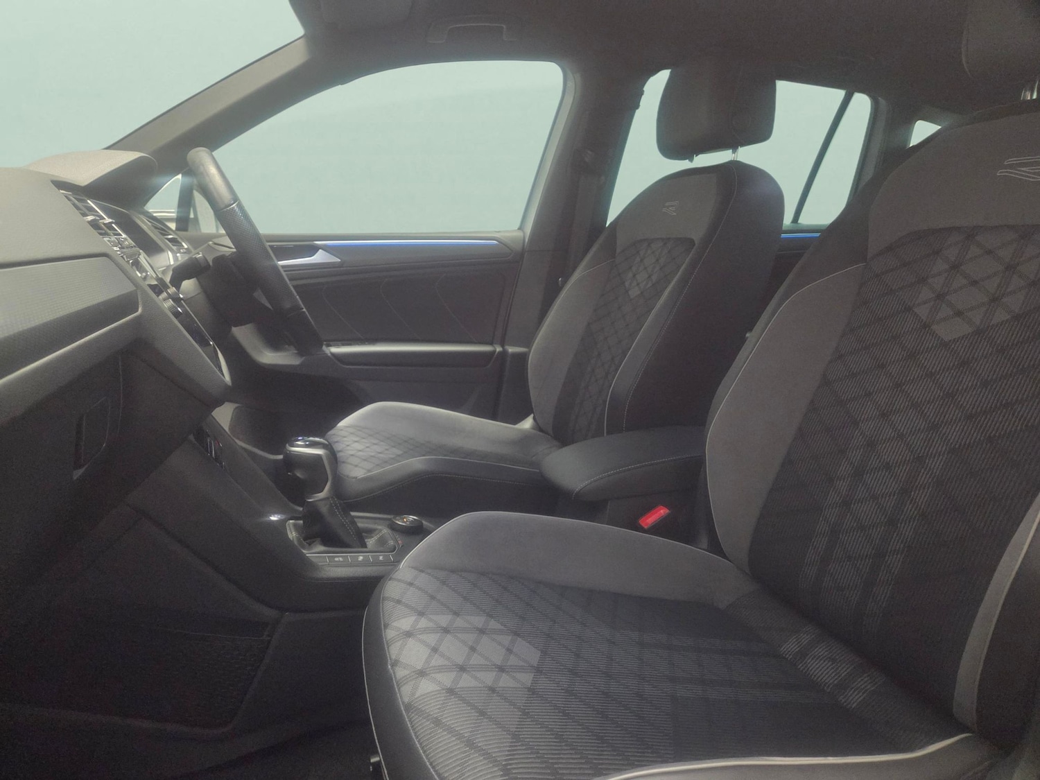 Used Volkswagen Tiguan 2023 for sale - 77674314: Photo 4