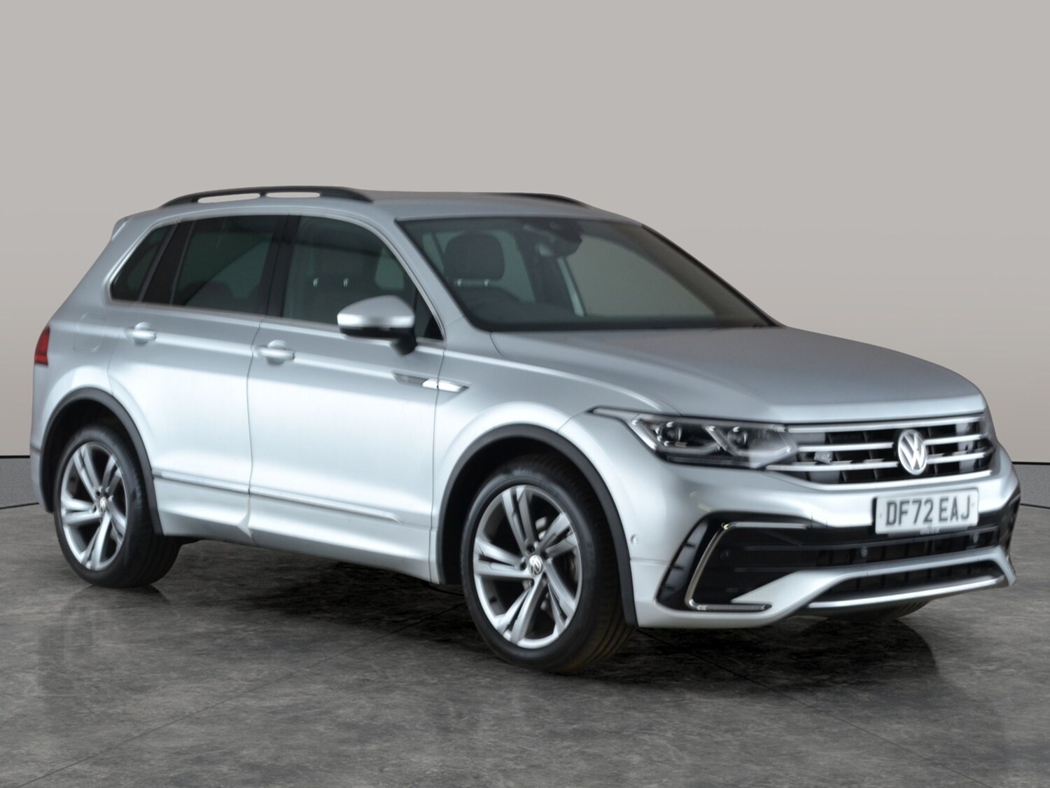 Used Volkswagen Tiguan 2023 for sale - 77674314: Photo 8