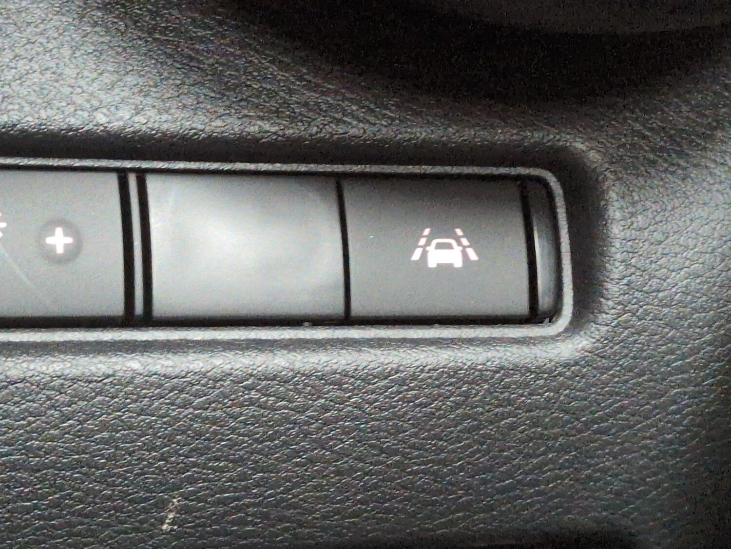 Used Nissan Juke 2024 for sale - 77614990: Photo 21