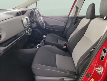 Used Toyota Yaris 2017 for sale - 79064184: Photo