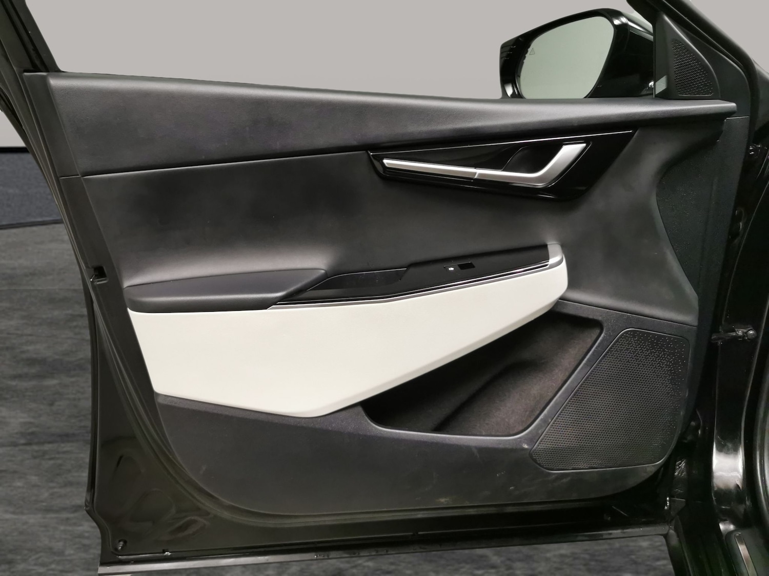 Used Kia EV6 2022 for sale - 77558237: Photo 27