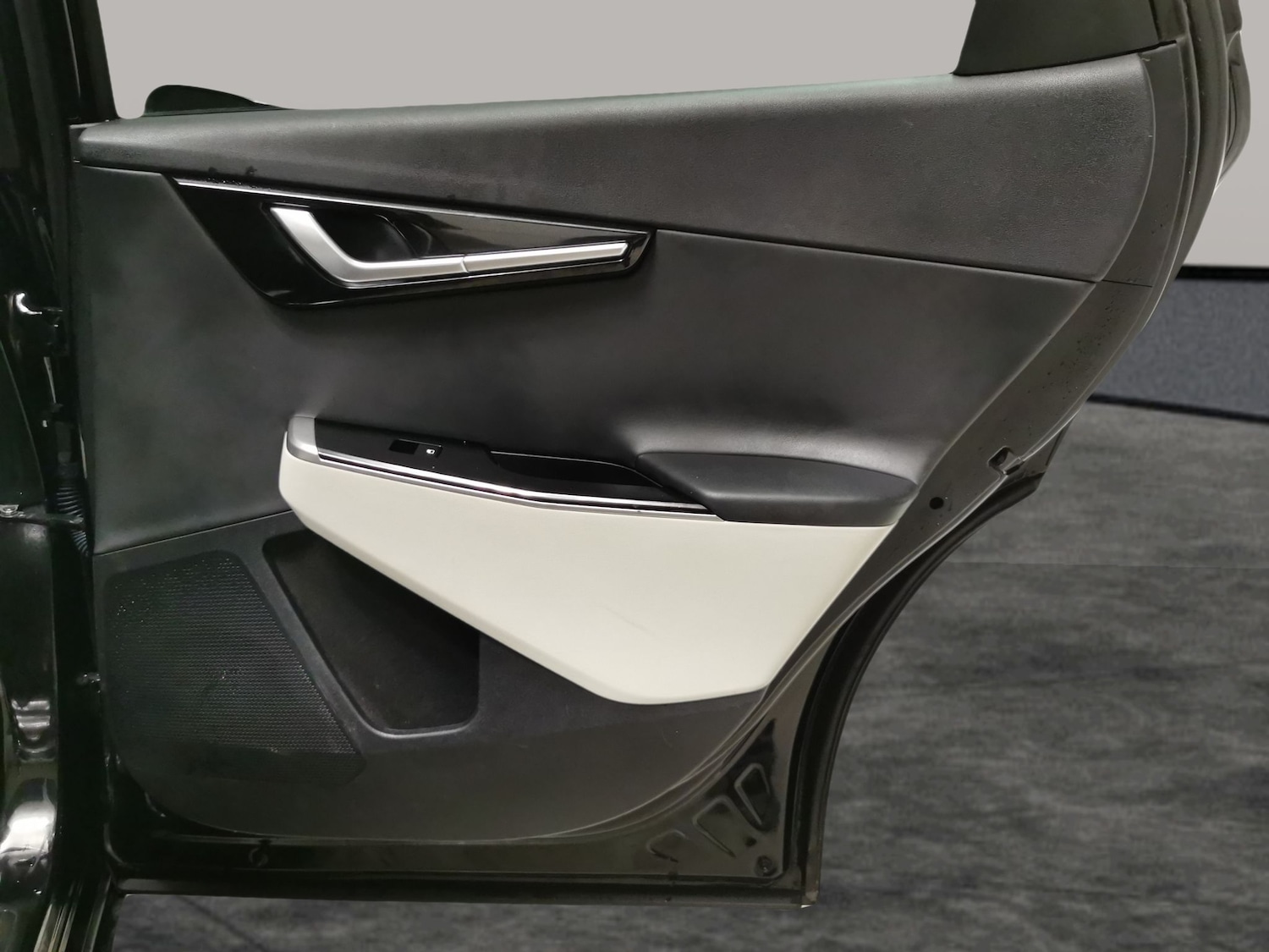 Used Kia EV6 2022 for sale - 77558237: Photo 29