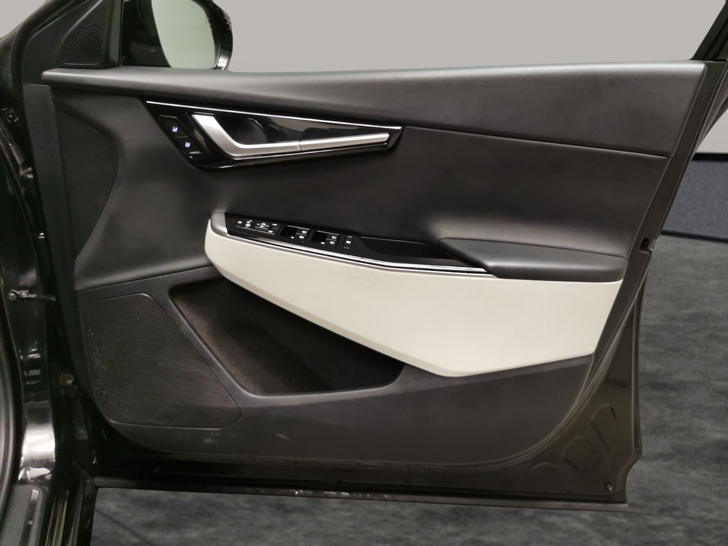 Used Kia EV6 2022 for sale - 77558237: Photo 30