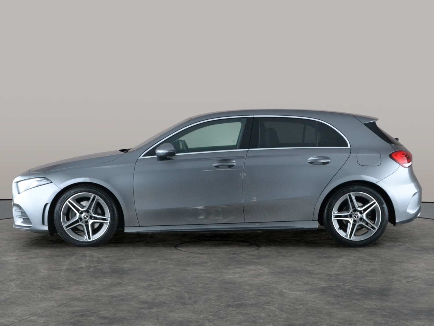 Used Mercedes-Benz A-Class 2019 for sale - 77691346: Photo 14