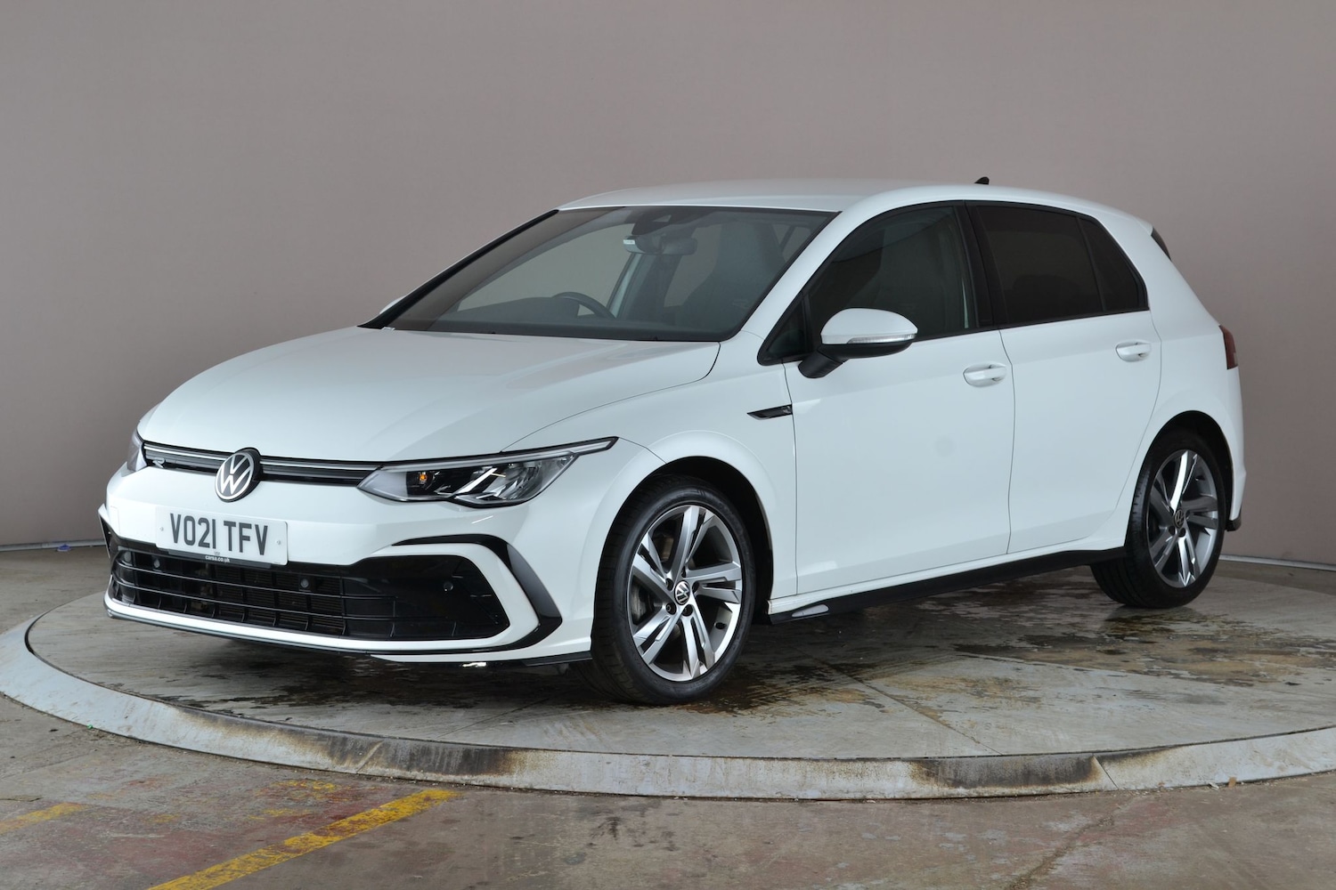 Used Volkswagen Golf 2021 for sale - 77286048: Photo 1