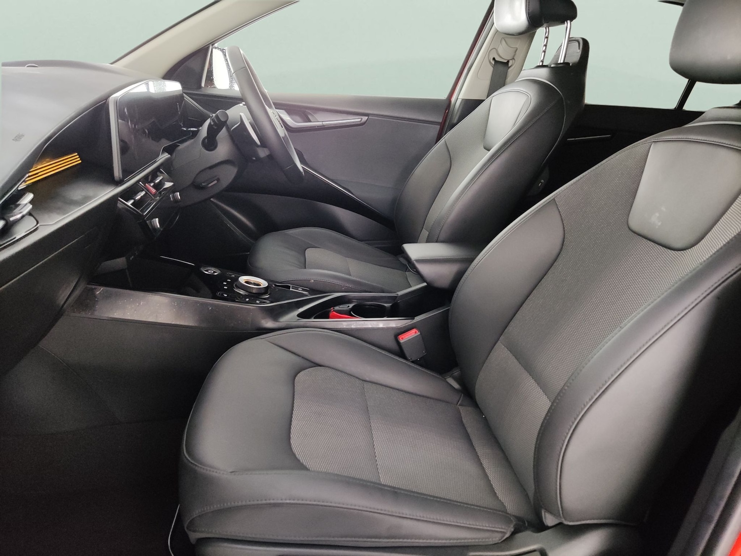 Used Kia Niro 2023 for sale - 77984711: Photo 4