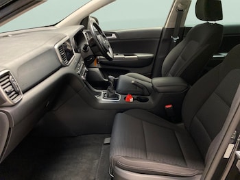 Used Kia Sportage 2021 for sale - 79528797: Photo