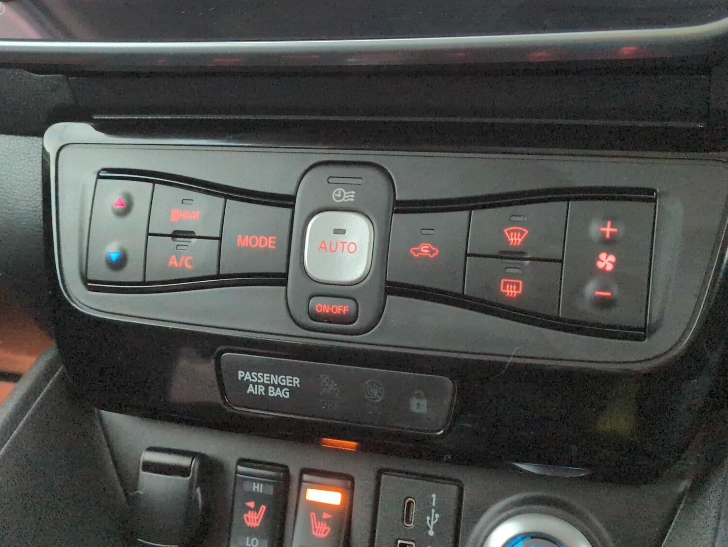 Used Nissan Leaf 2021 for sale - 77829755: Photo 20