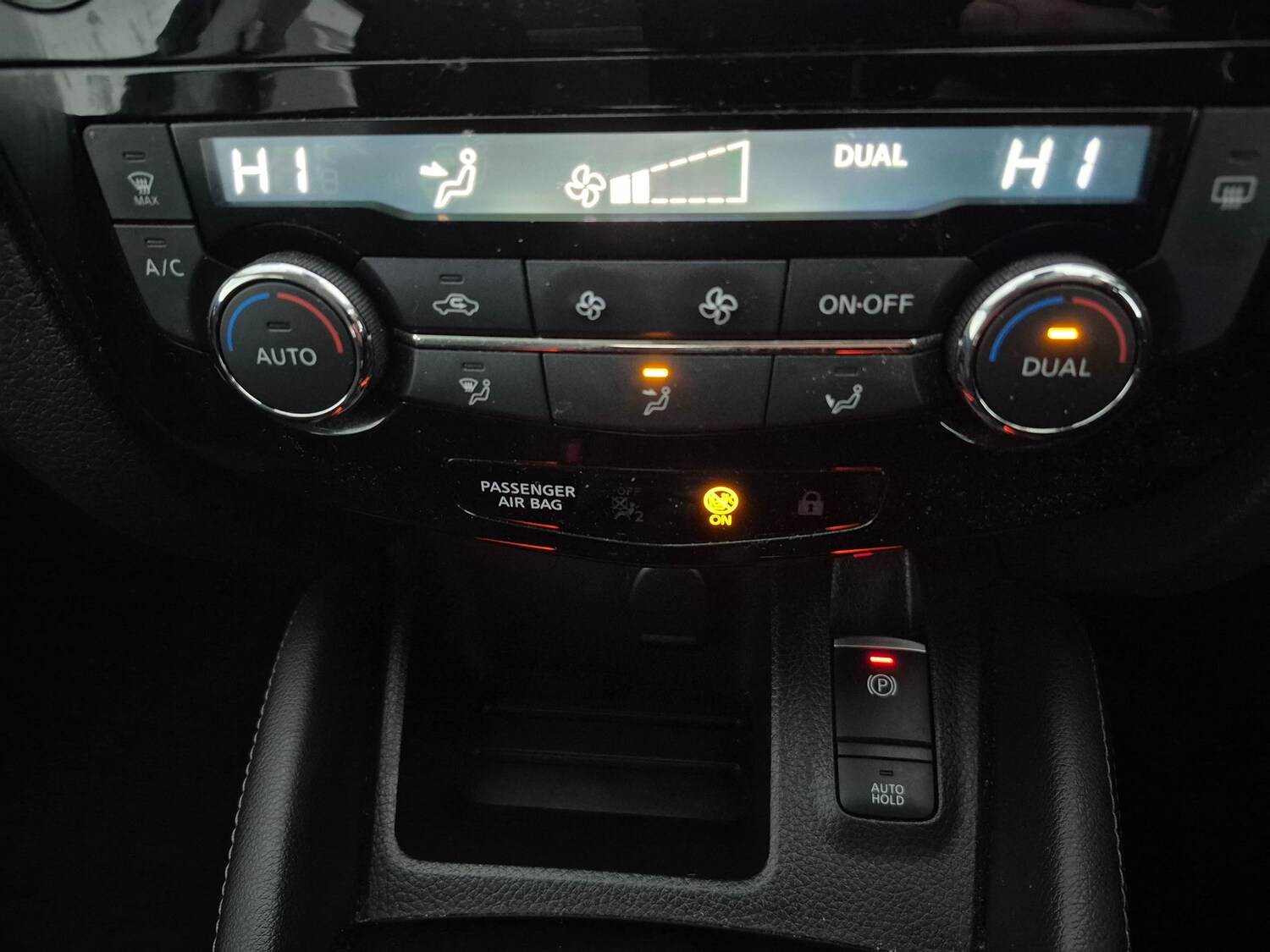 Used Nissan Qashqai 2019 for sale - 77607368: Photo 19