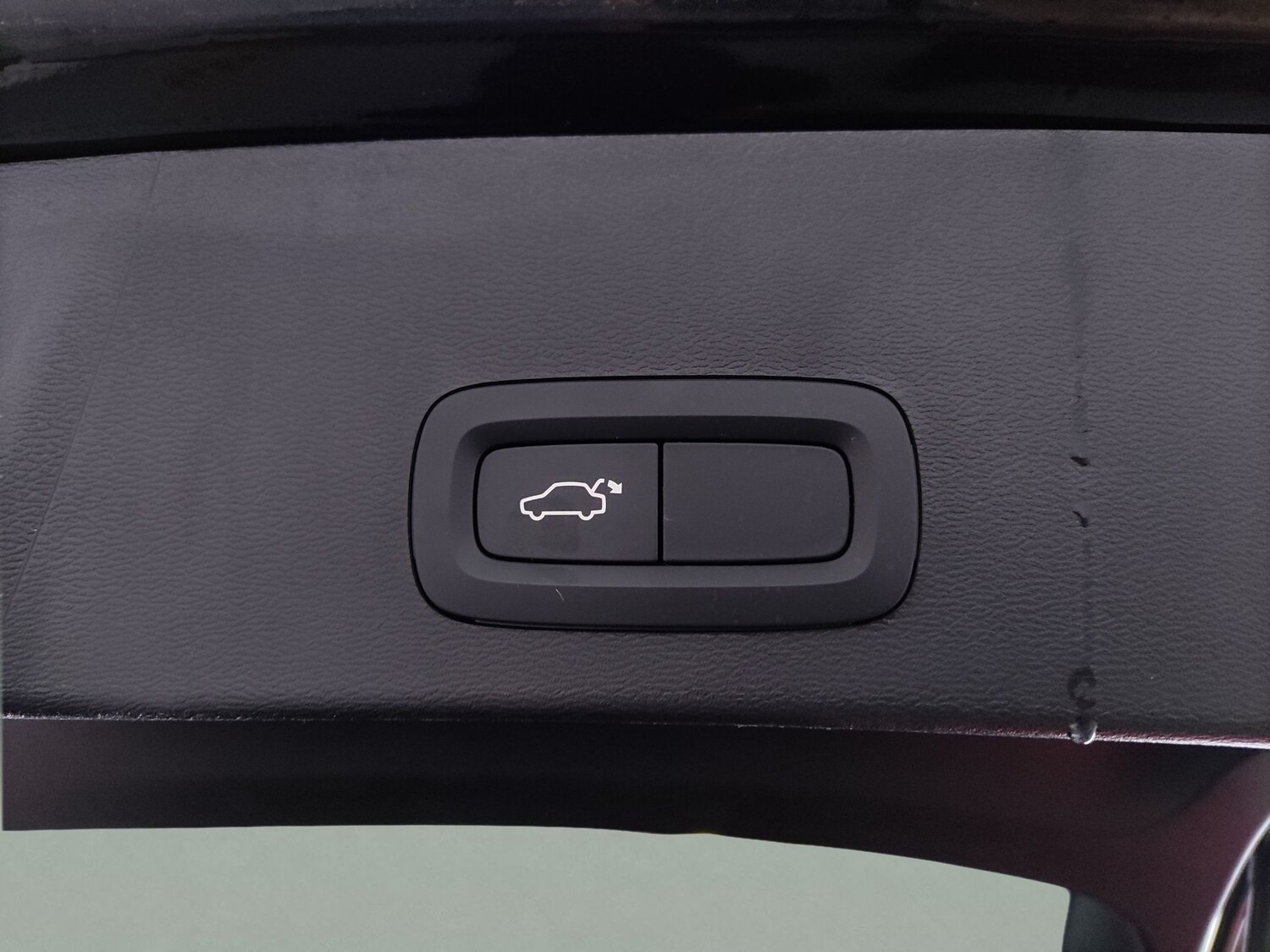 Used Volvo XC40 2023 for sale - 78000969: Photo 14